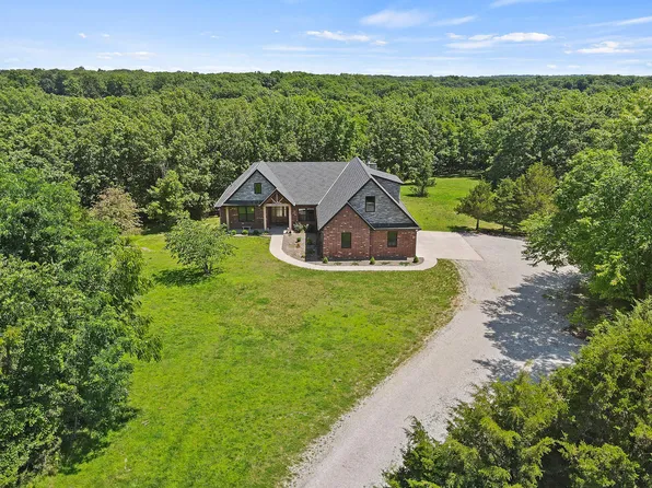 4520 County Road 1245, Moberly, MO 65270