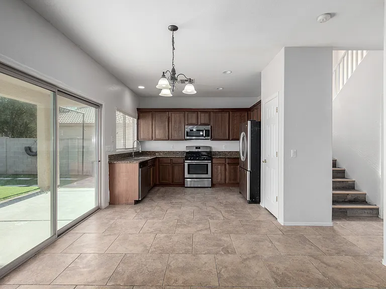 15309 N 146th Ave — Photo 14