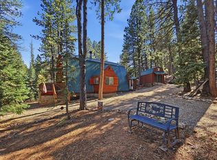2350 E Foxtree Rd, Alton, UT 84710