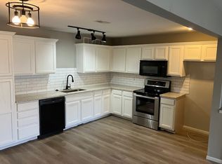 239 SE Florence Ave, Lees Summit, MO 64063