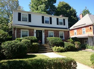 95 Stratford St, West Roxbury, MA 02132