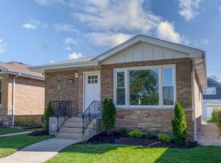 5243 N Nagle Ave, Chicago, IL