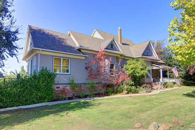 8870 River Rd photo 1