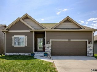 8521 King St, Omaha, NE 68122