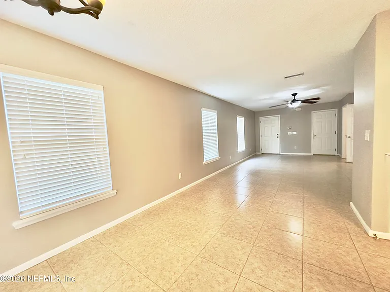 137 Monte Carlo Ct — Photo 13