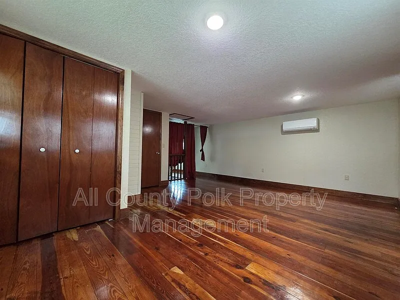 Studio, 1.0 bath, 500 sqft, $725 — Photo 4