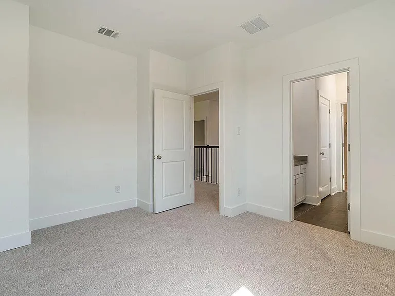 1412 Mulberry Oak Ln — Photo 18