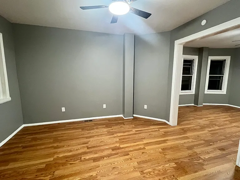 458 N Pennsylvania Ave — Photo 1