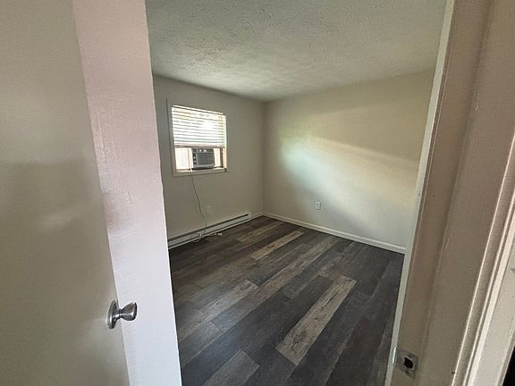 3rd image of 327 N Trimble Rd #5