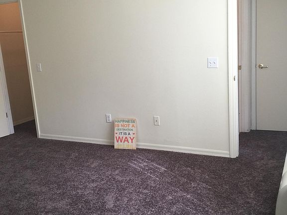 entrance to master bedroom