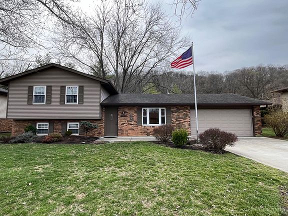 2nd image of 5631 Lake Michigan Dr