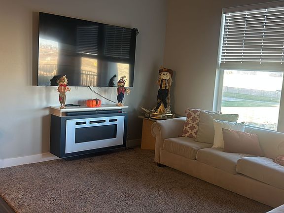 3rd image of 13584 S Hanley Ln W #301