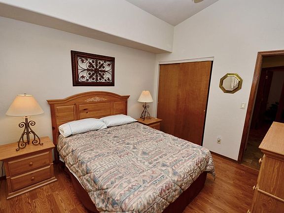 4th image of 12715 N Pioneer Way