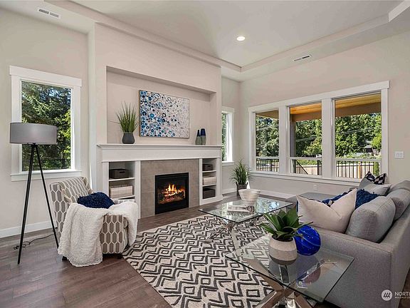 5th image of 4101 55th Street Ct NW