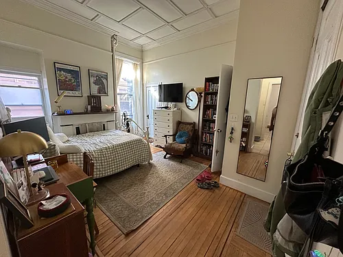 688 Madison Ave #1C Photo 1 688 Madison Ave #1C Photo 1