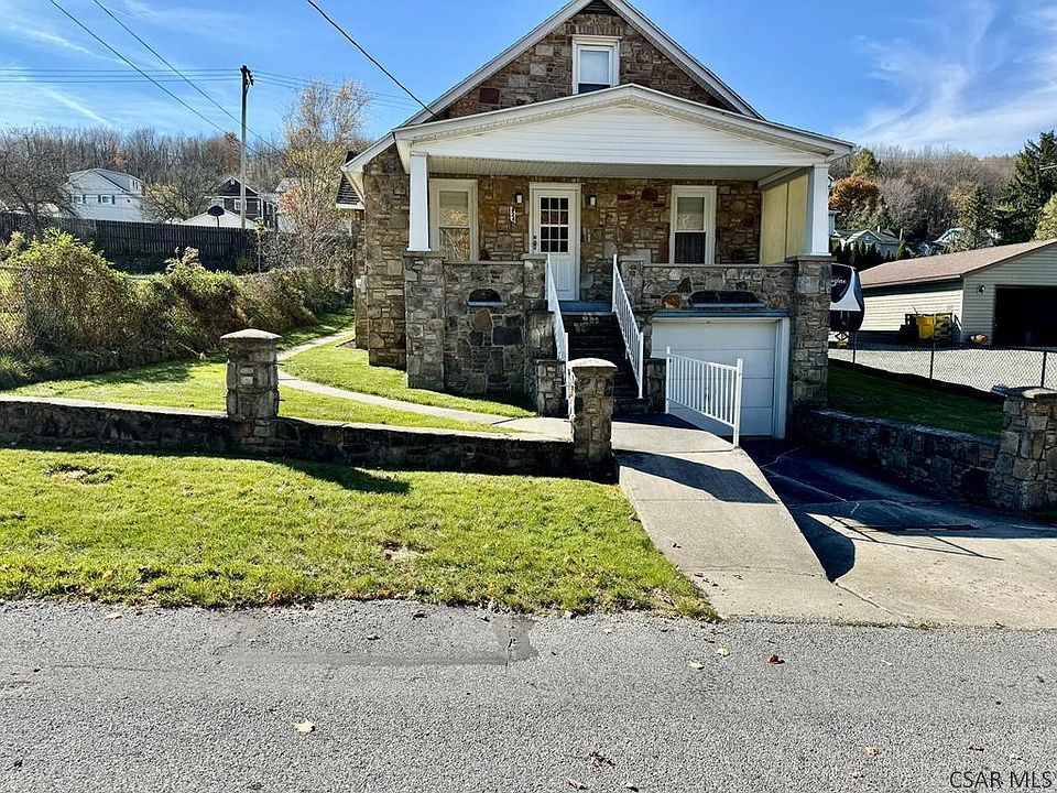 1st image of 924 Jefferson Ave