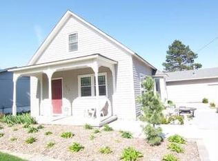 312 Bryan St, Gretna, NE 68028