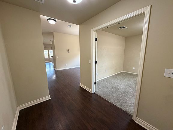 4th image of 3420 Bear Mountain Dr