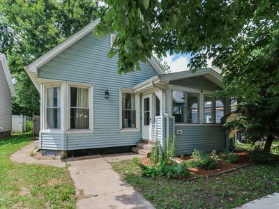 1005 S East St, Bloomington, IL, 61701
