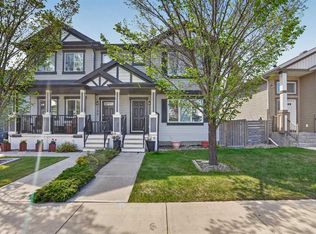 786 NW Silkstone Close W, Lethbridge, AB T1J 5C7