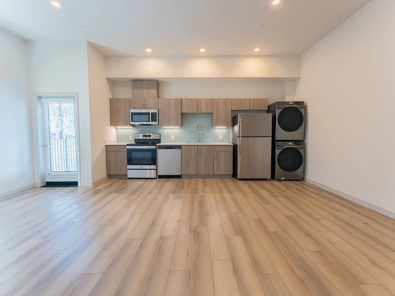 4233 Kansas Street — Photo 1