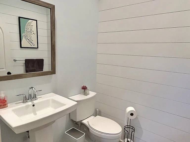 3644 Alander Ct — Photo 13
