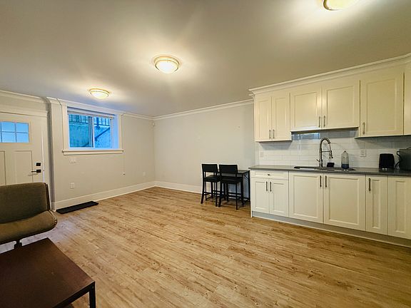 5th image of 6386 Lakeview Ave