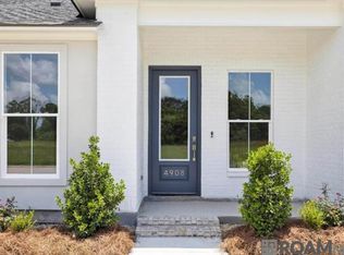 4908 Bob Odom Dr, Zachary, LA 70791