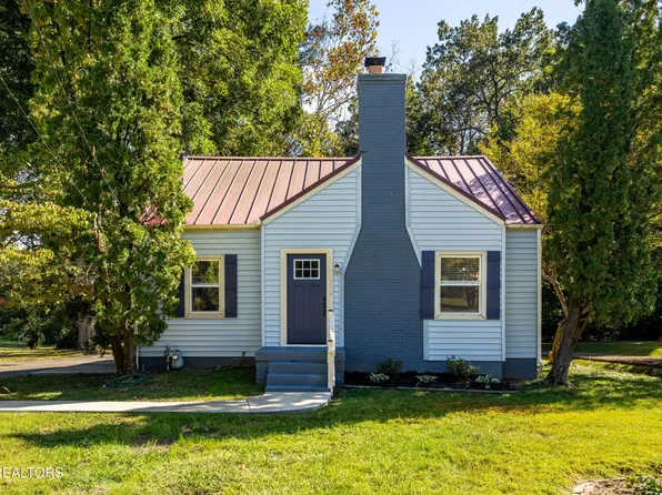 1316 Tapoco Ave, Maryville, TN 37801