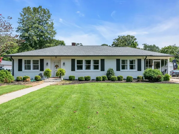 807 N Weston St, Fountain Inn, SC 29644