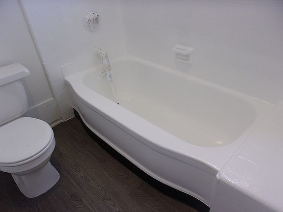 2nd image of 505 W Grand Blvd APT 114