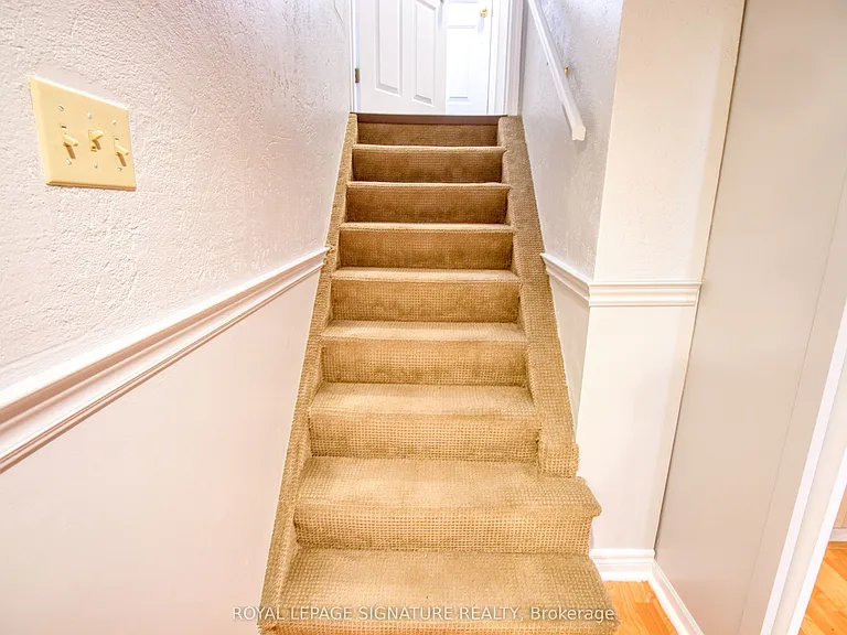 7299 Sandhurst Dr #BASEMENT — Photo 25
