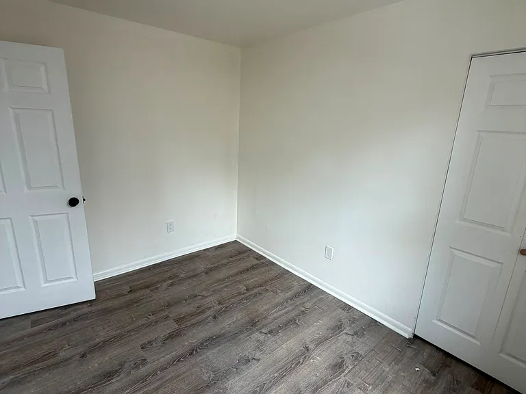 16 Bergen Ave #2 — Photo 15