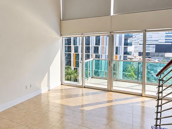 5th image of 41 SE 5th St APT 612