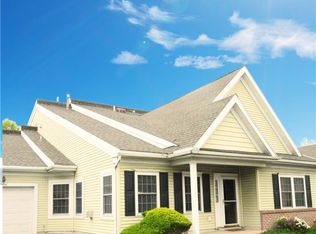 2430 Steeplechase Dr, Macungie, PA 18062