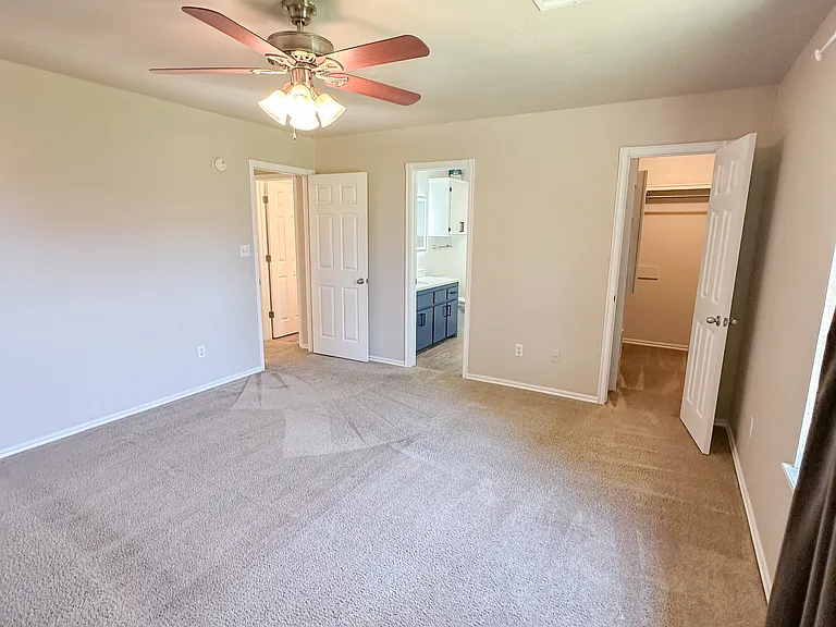6861 NW Willow Springs Dr — Photo 10