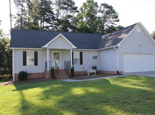 154 Hunters Horn Ln, Winston Salem, NC 27107