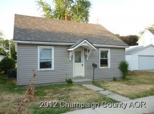 341 E Spruce St, Paxton, IL 60957