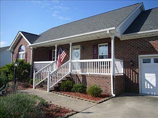 3rd image of 103 Homestead Dr