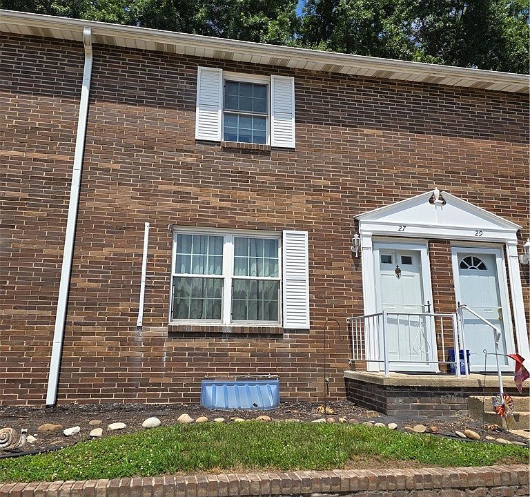 1st image of 27 Campbell Dr