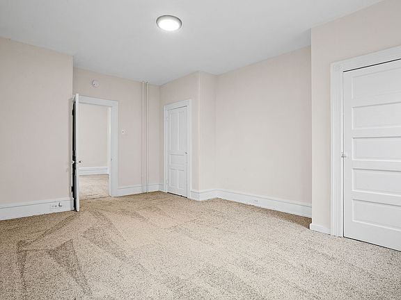 4th image of 407 Cinnaminson Ave #15793044
