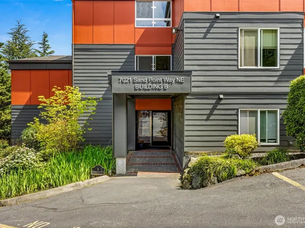 7001 Sand Point Way NE #B212, Seattle, WA 98115