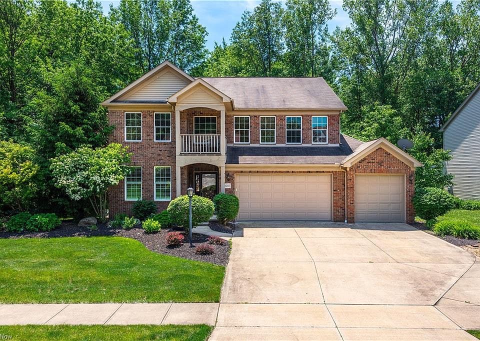 1st image of 38205 Heron Ln