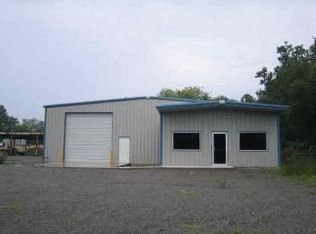 1402 Shibley Rd, Van Buren, AR 72956