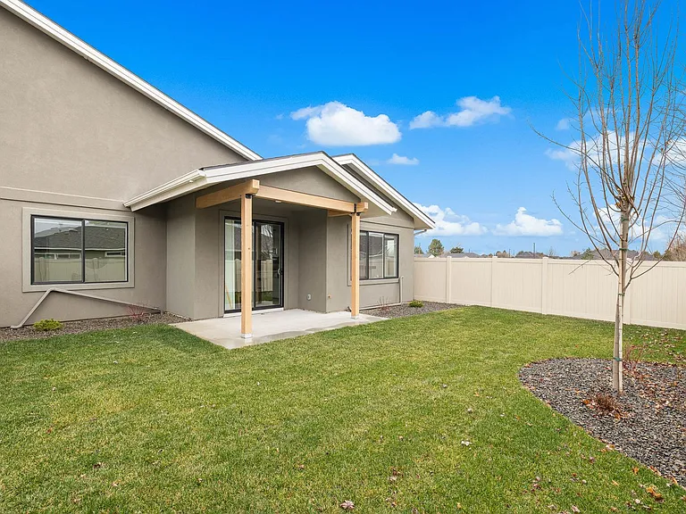 2318 E Ringneck St — Photo 54