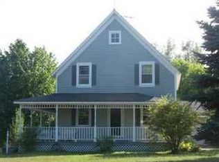 230 W Branch Rd, Marquette, MI 49855