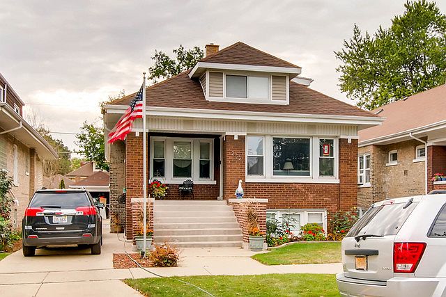 1st image of 2122 Cuyler Ave