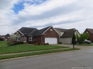 3111 Heritage Heights Way, Jeffersonville, IN 47130
