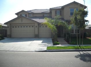 1035 Fallenleaf Dr, Lemoore, CA 93245