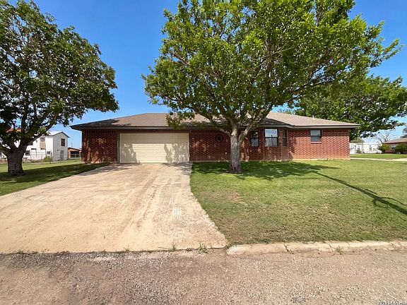2nd image of 1014 Avenue I